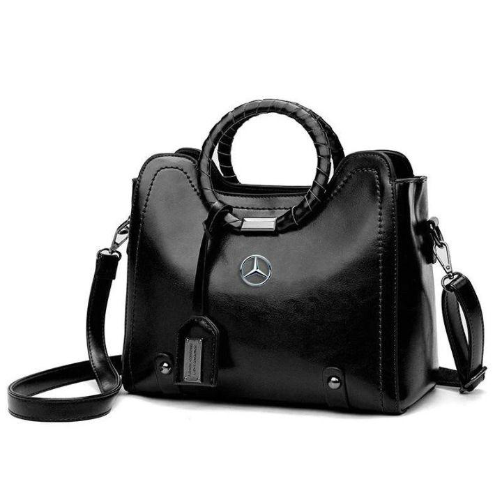 Black_2m_2000x_38ed52ba-9ce7-4eb4-82f4-01d792eccce9