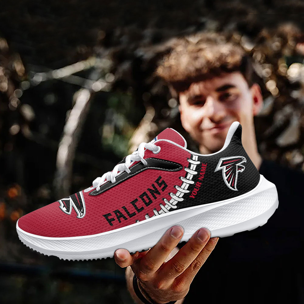 Mock-cam-tay-den-DS008-SM05-261023-NFL-02.jpeg