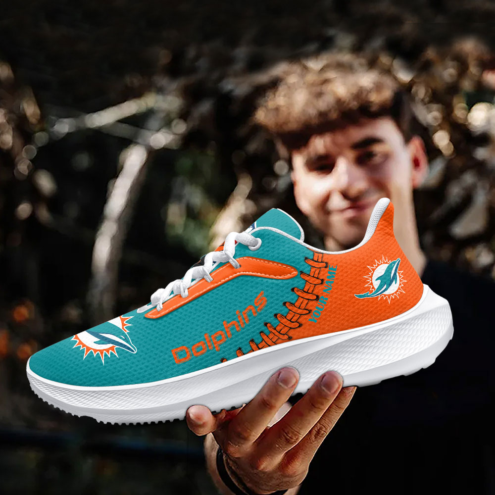 Mock-cam-tay-den-DS008-SM05-261023-NFL-17.jpeg