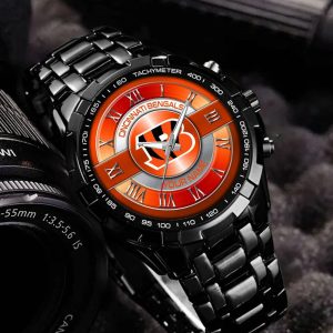 VS03 CNBG Custom Name Elegant Fashion Design Watch