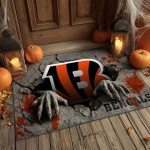 VS03 CNBG Welcome Personalized Doormat