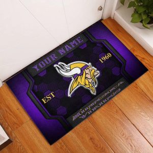 VS04 MNVK Welcome Personalized Doormat